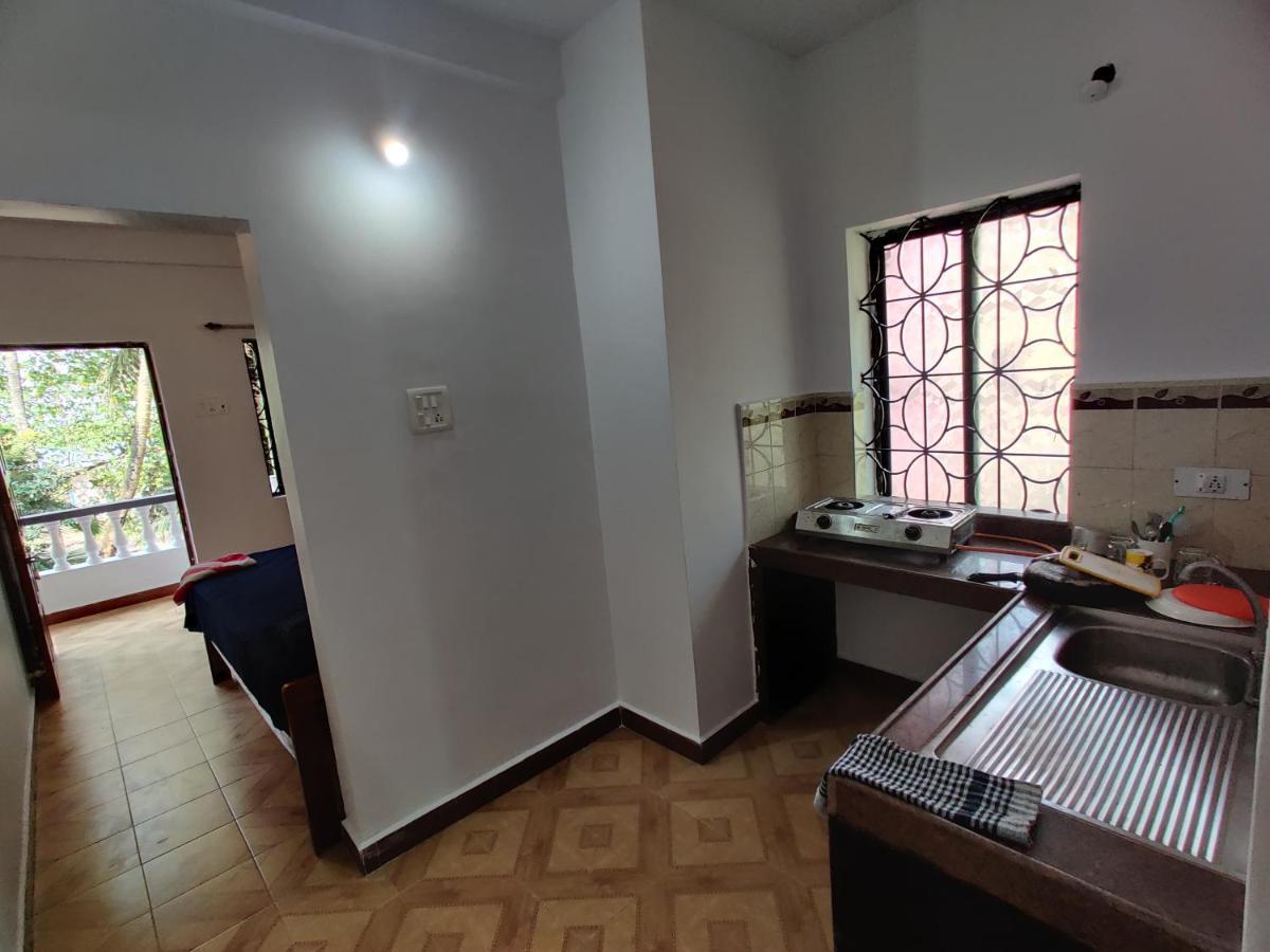 Shalom Guest Rooms Mandrem Exterior foto